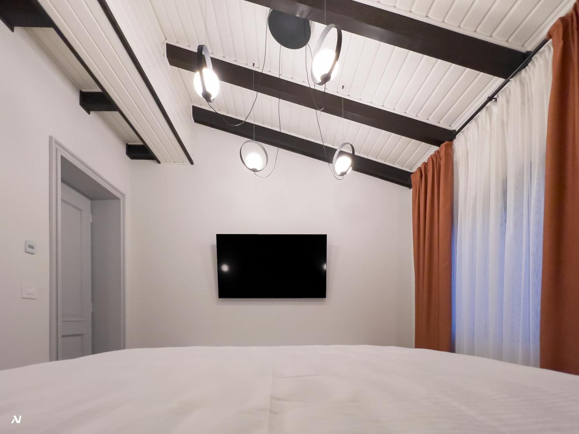 First Apartments Focşani 외부 사진