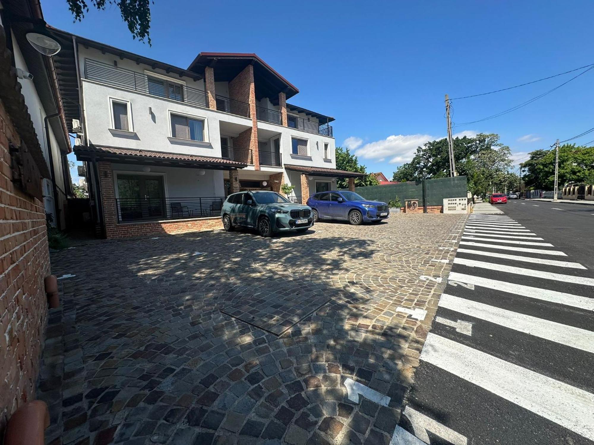 First Apartments Focşani 외부 사진